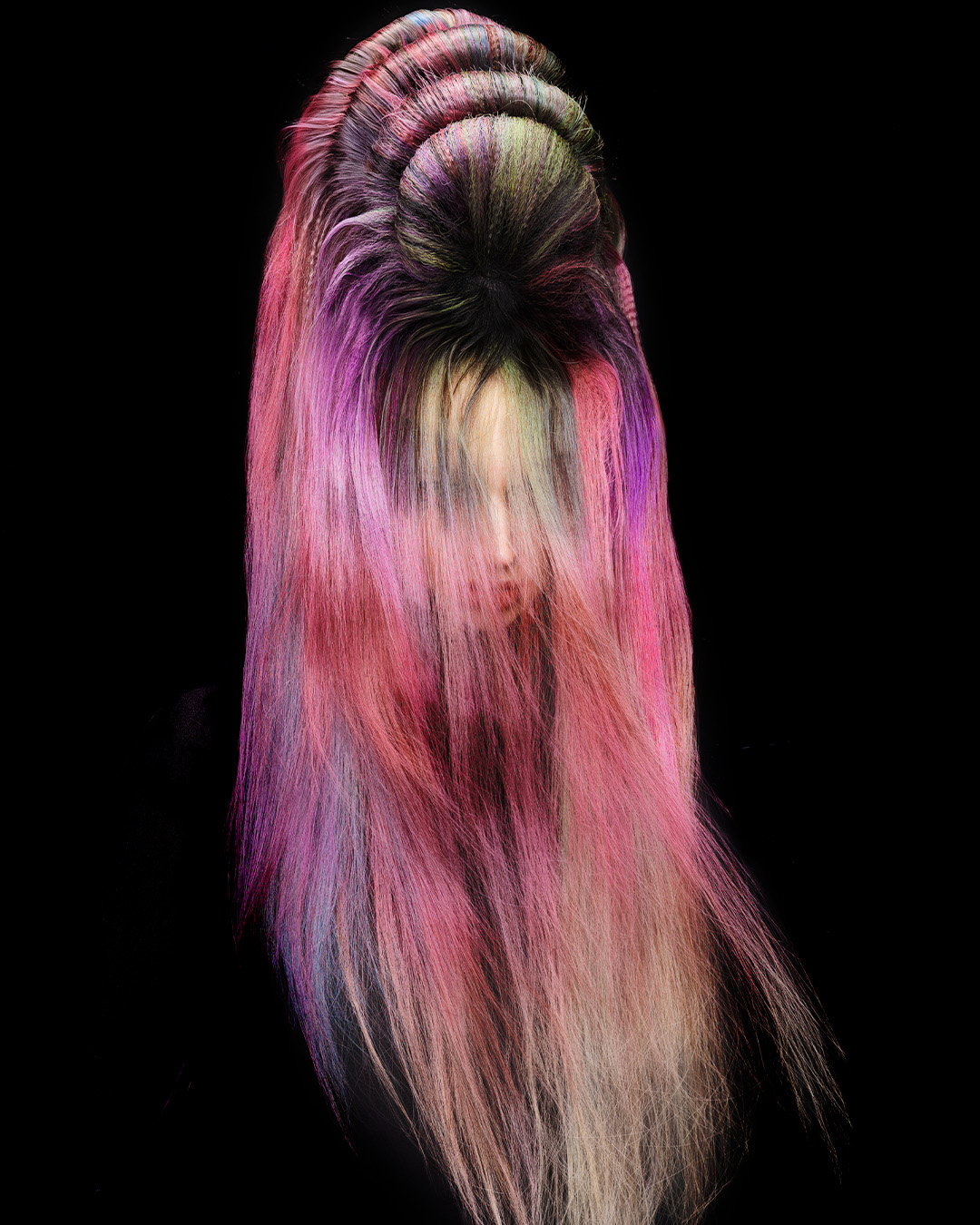 Creative Colour Vivid Long Hair - Mark van Westerop - Vivid Silence Collection